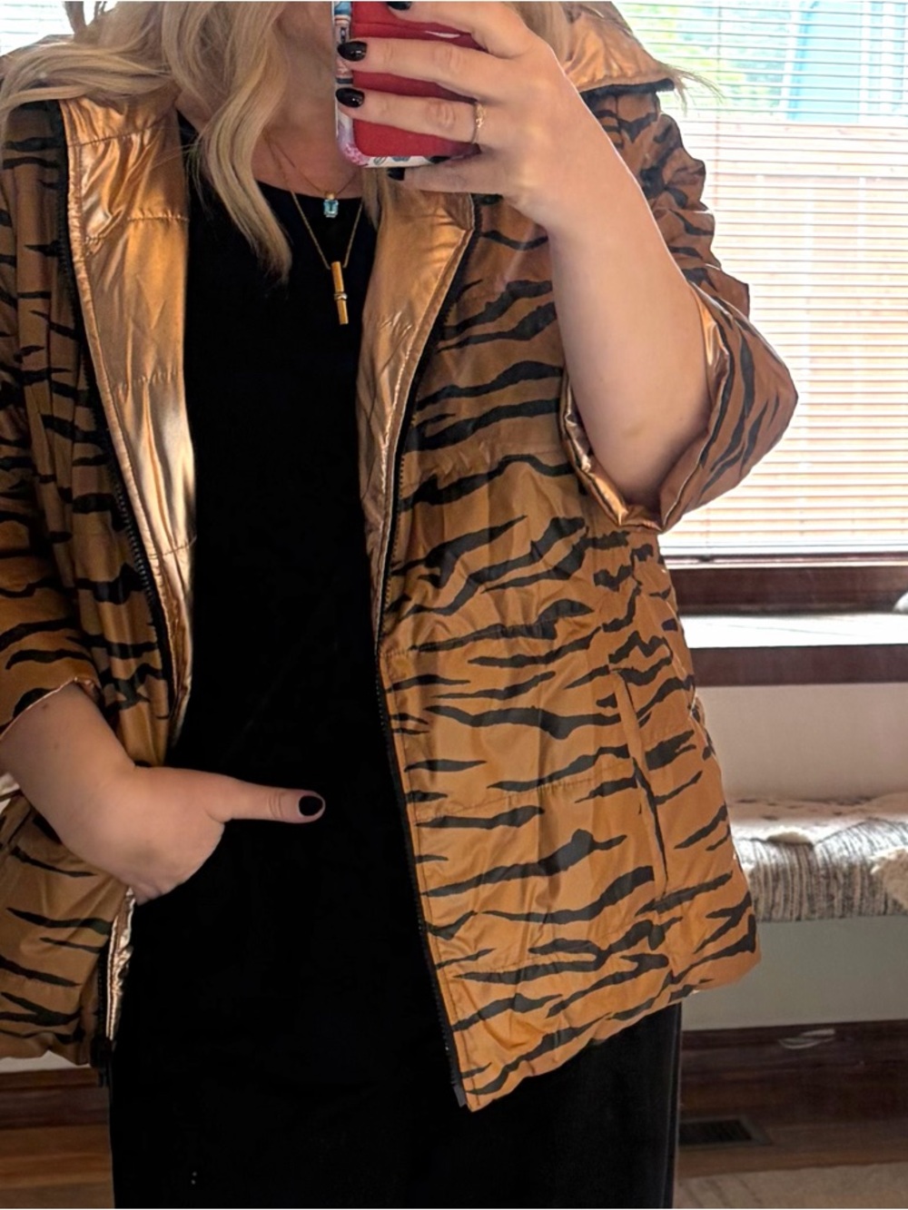 Chico's Rose Gold Black Tiger Print reversible Puffer Jacket metallic sz 16 18